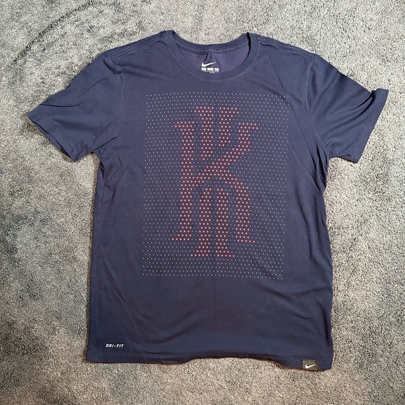 Nike Kyrie T-shirt - Picture 1 of 6